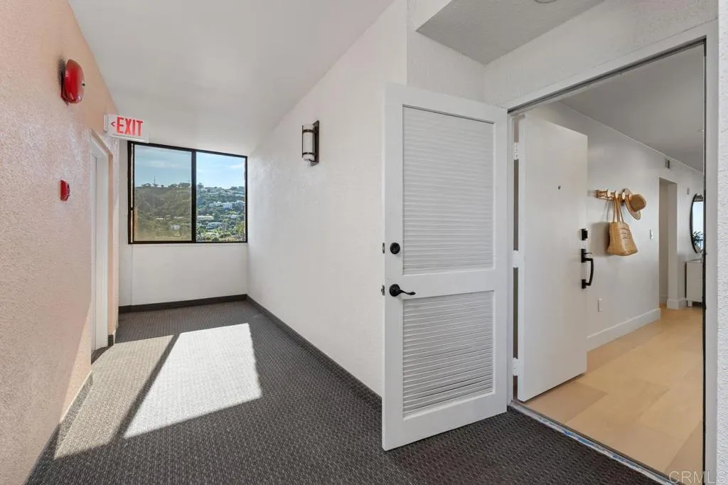 2500 Torrey Pines Rd Unit 1101