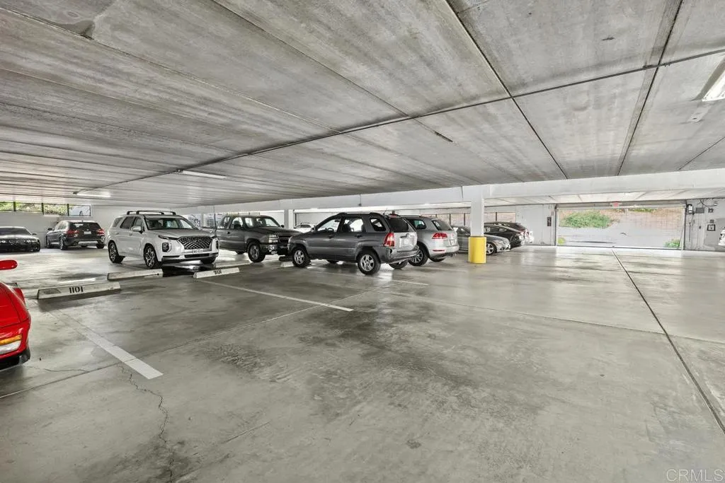 2500 Torrey Pines Rd Unit 1101