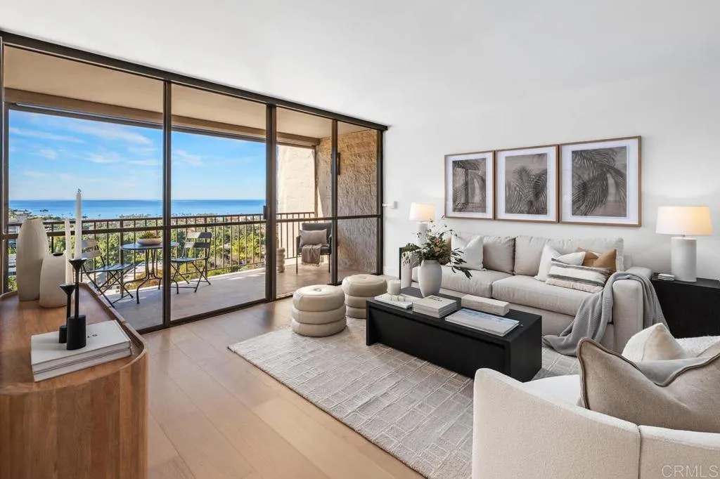 2500 Torrey Pines Rd Unit 1101
