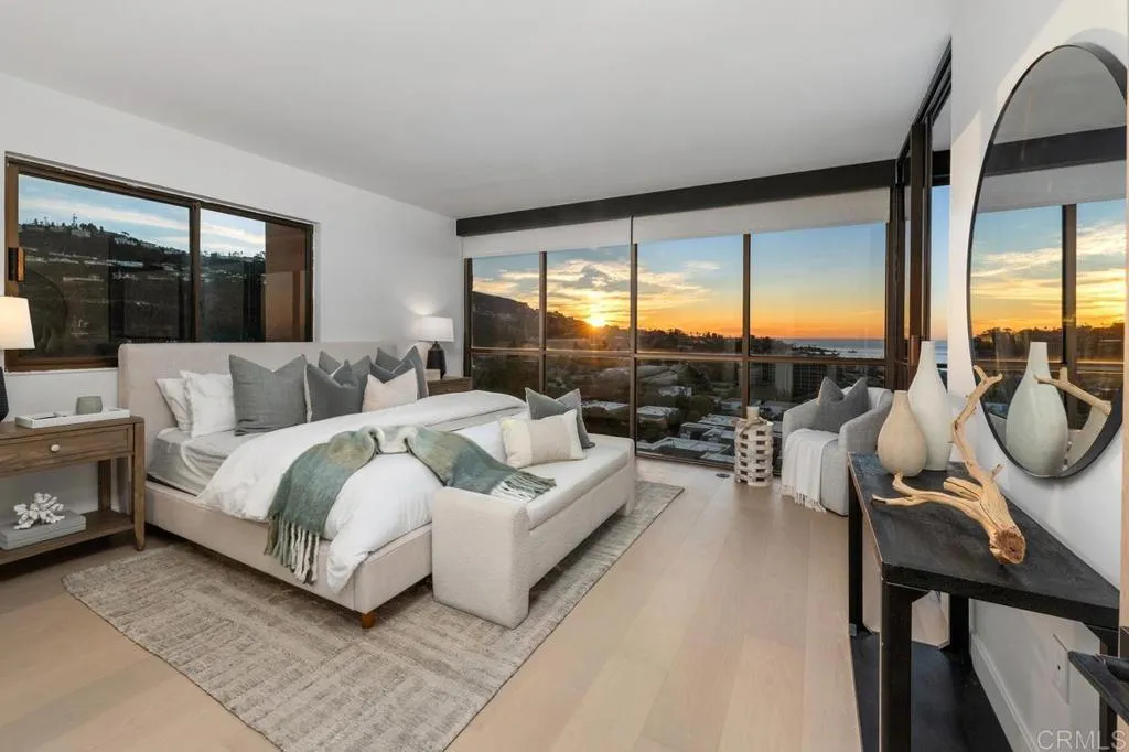 2500 Torrey Pines Rd Unit 1101