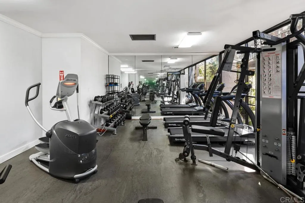 2500 Torrey Pines Rd Unit 1101