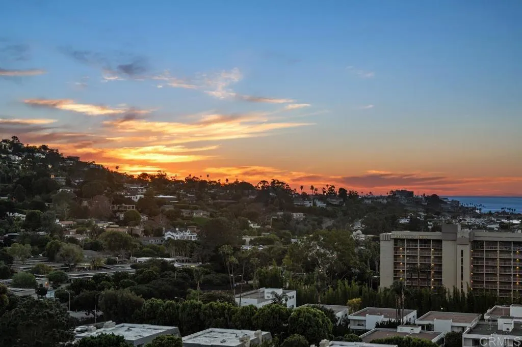2500 Torrey Pines Rd Unit 1101