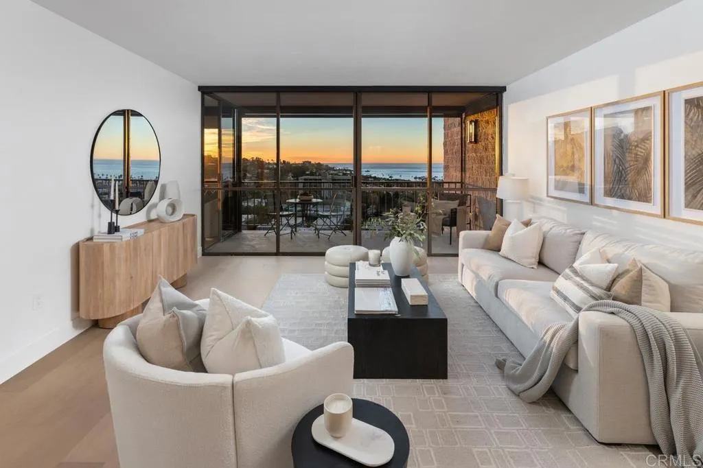 2500 Torrey Pines Rd Unit 1101