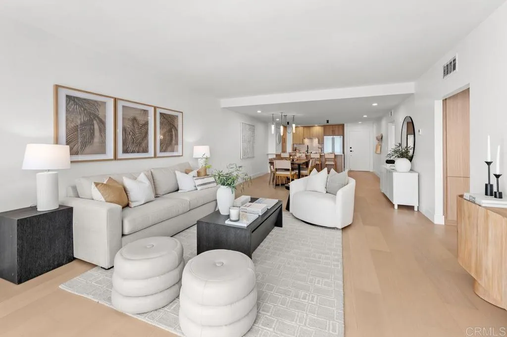 2500 Torrey Pines Rd Unit 1101