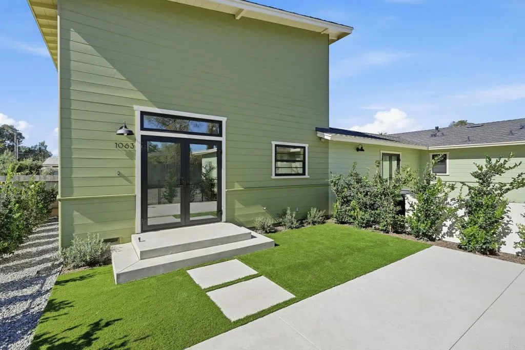 1065 Buena Vista