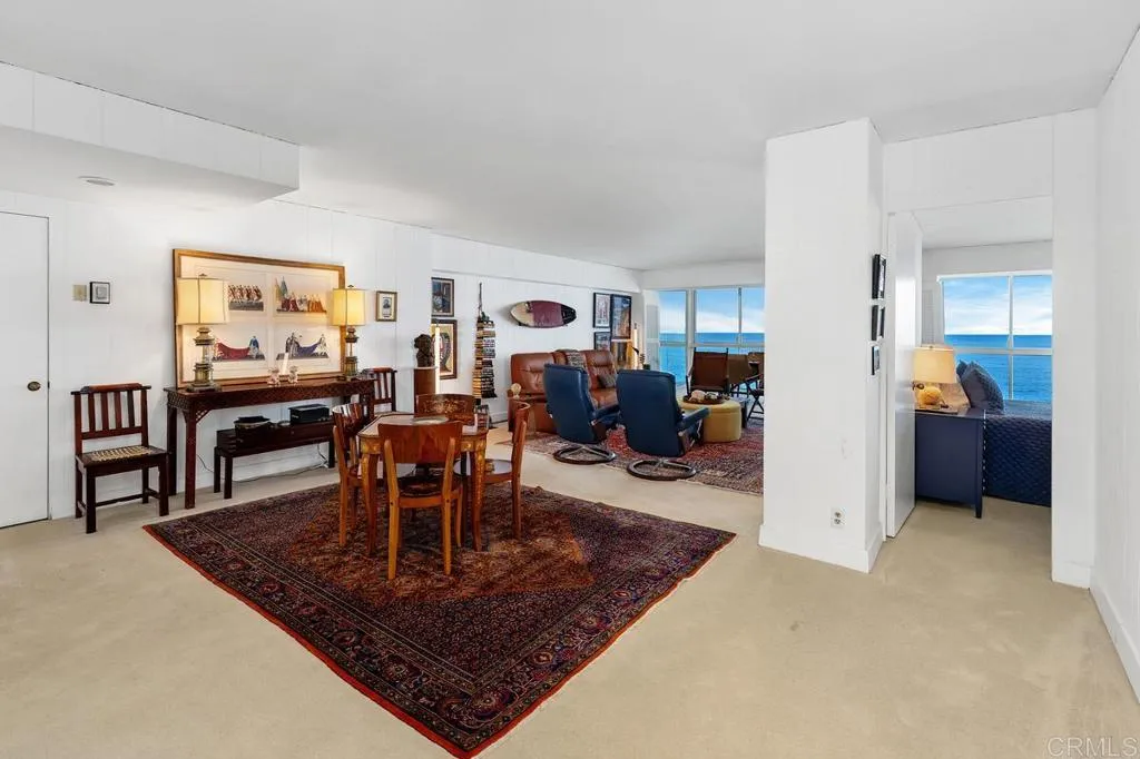 939 Coast Blvd Unit 11b