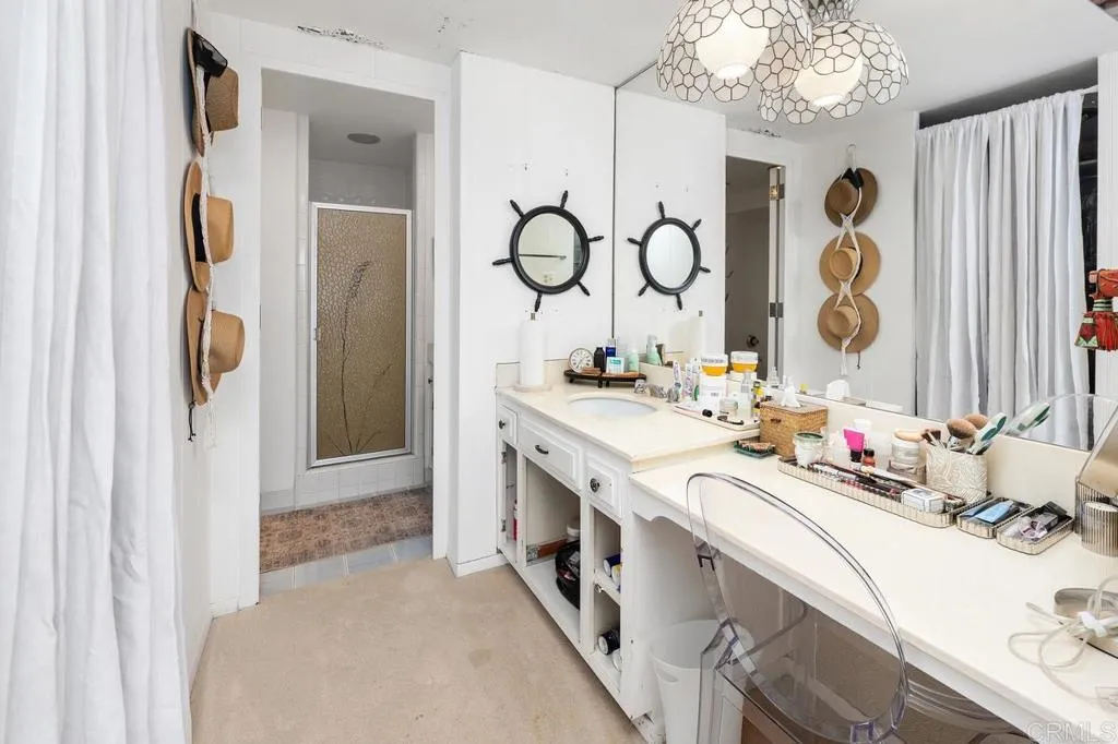 939 Coast Blvd Unit 11b
