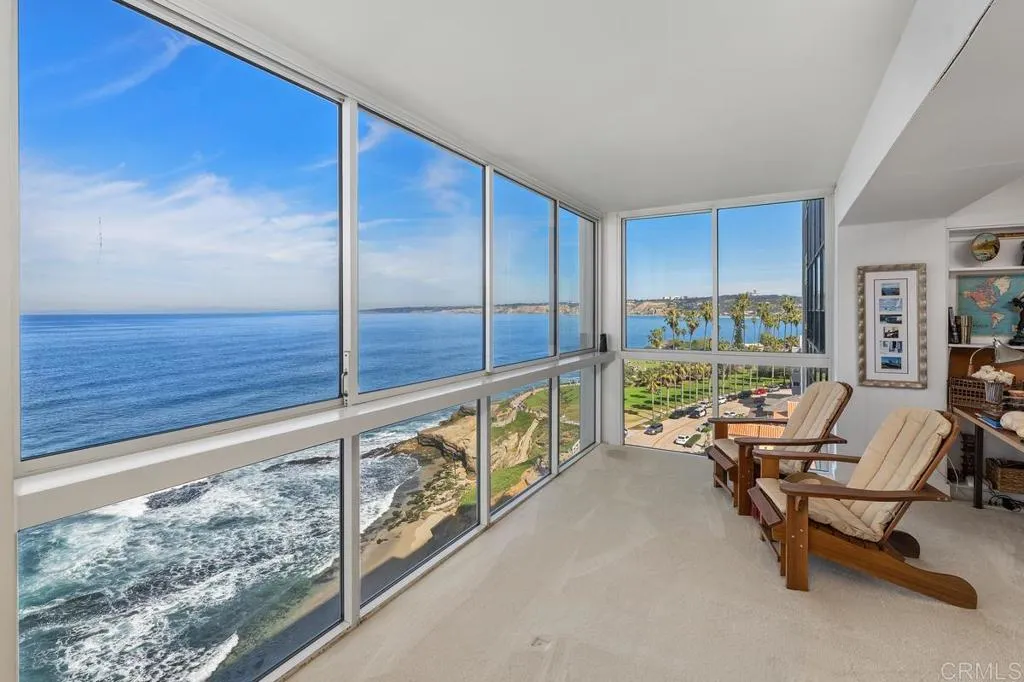 939 Coast Blvd Unit 11b
