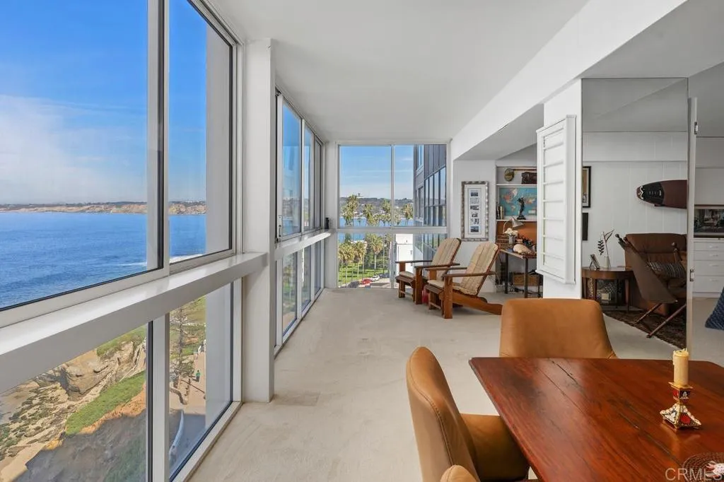 939 Coast Blvd Unit 11b