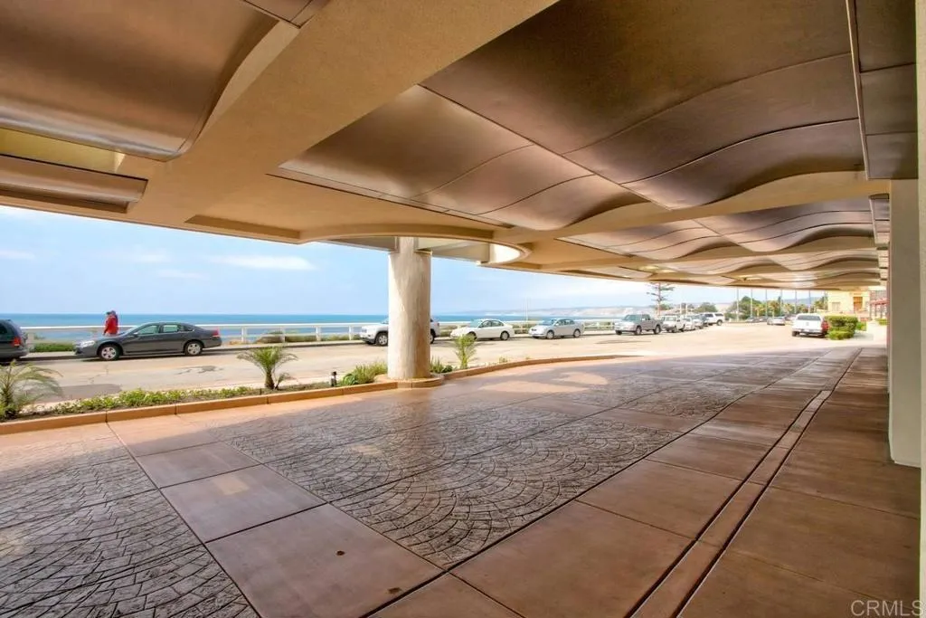 939 Coast Blvd Unit 11b