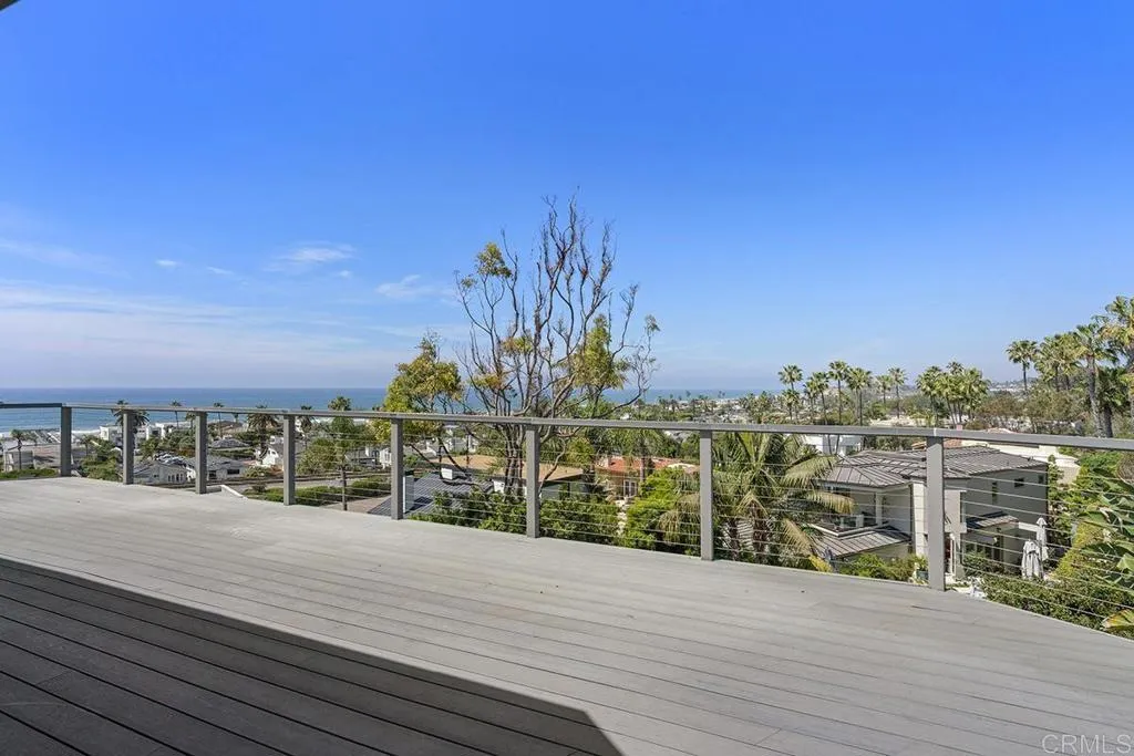 1654 Camino Del Mar Unit: upper