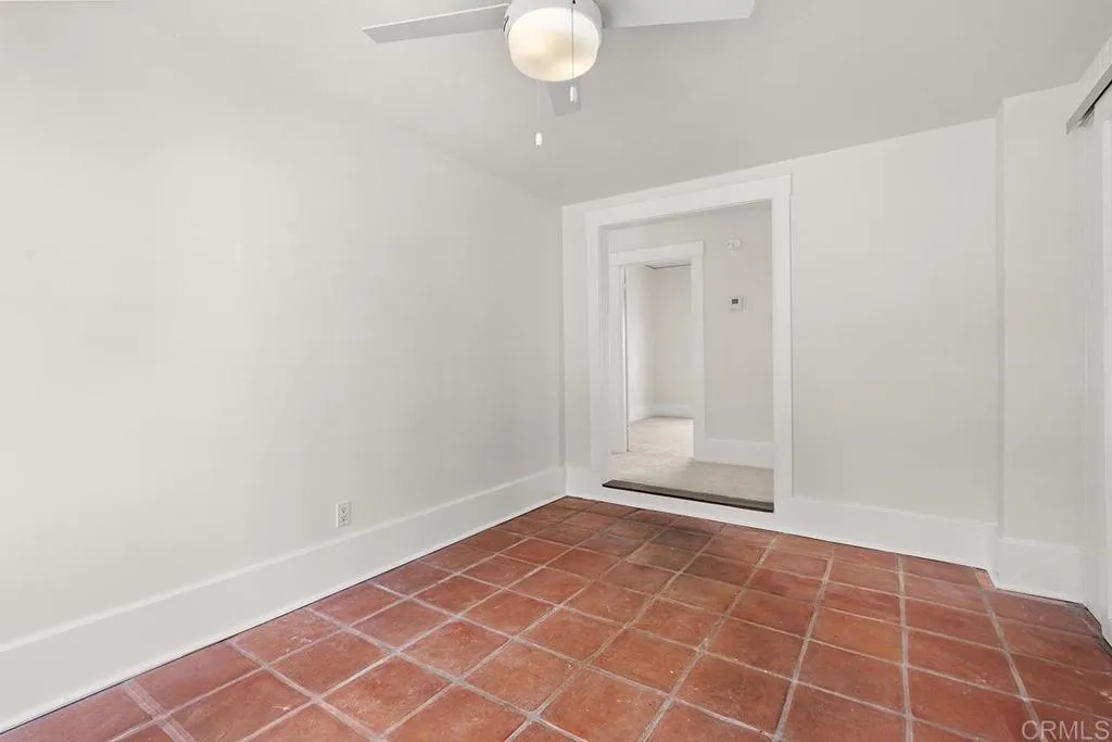 1654 Camino Del Mar Unit: upper