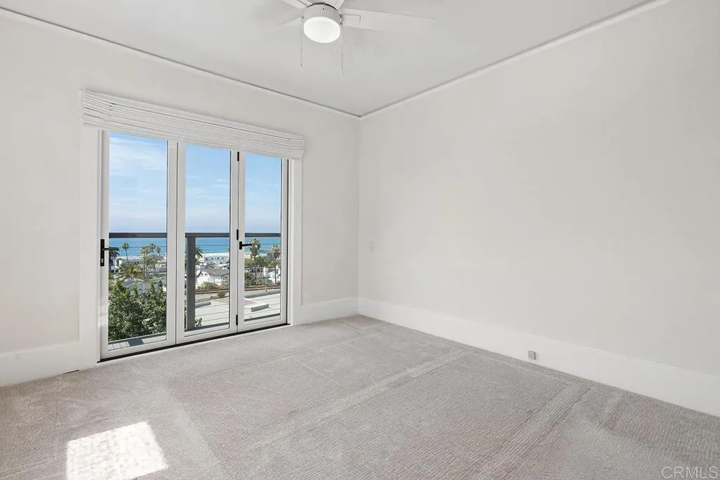 1654 Camino Del Mar Unit: upper