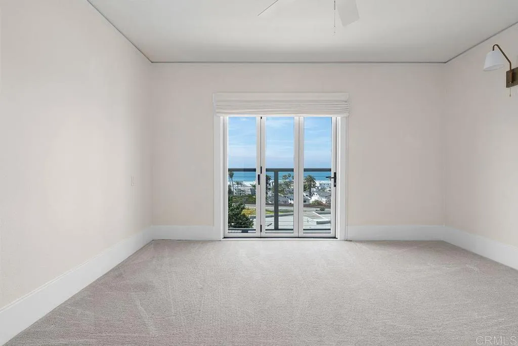 1654 Camino Del Mar Unit: upper