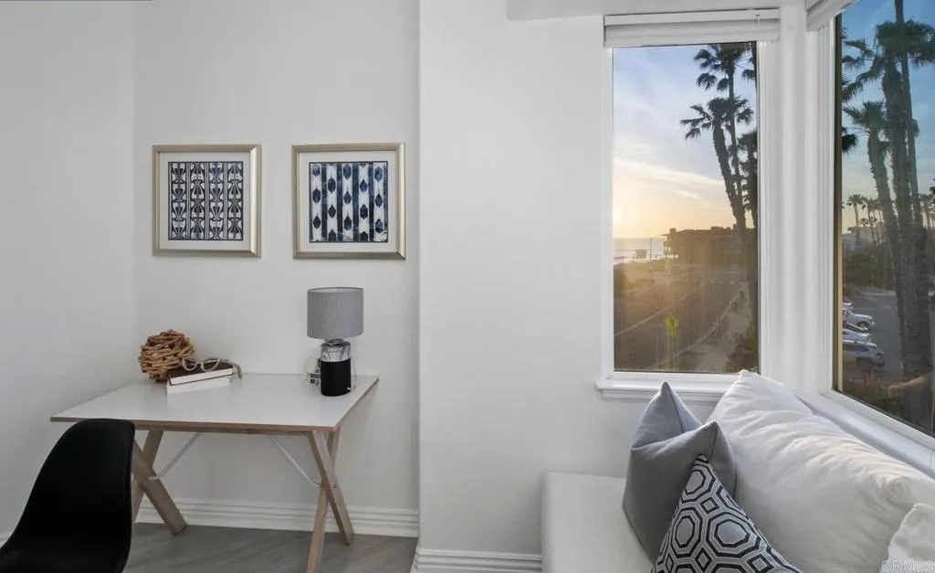 1602 S Pacfic Street Unit 100