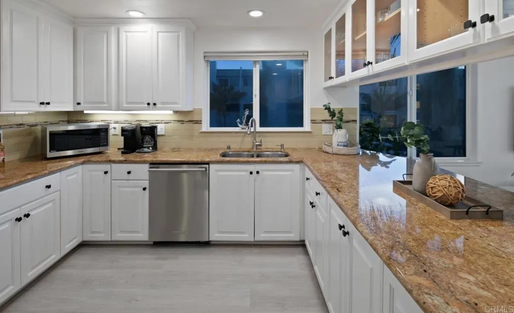 1602 S Pacfic Street Unit 100