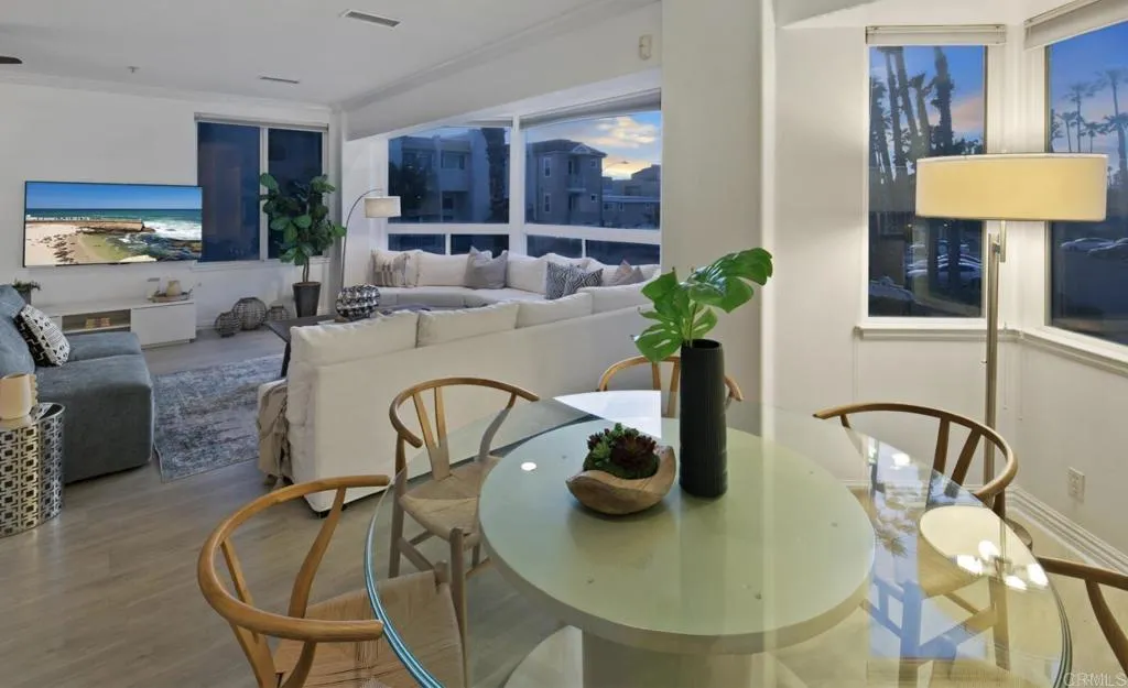 1602 S Pacfic Street Unit 100