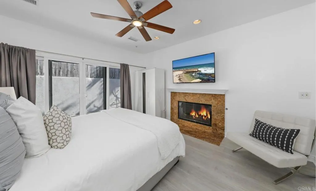 1602 S Pacfic Street Unit 100