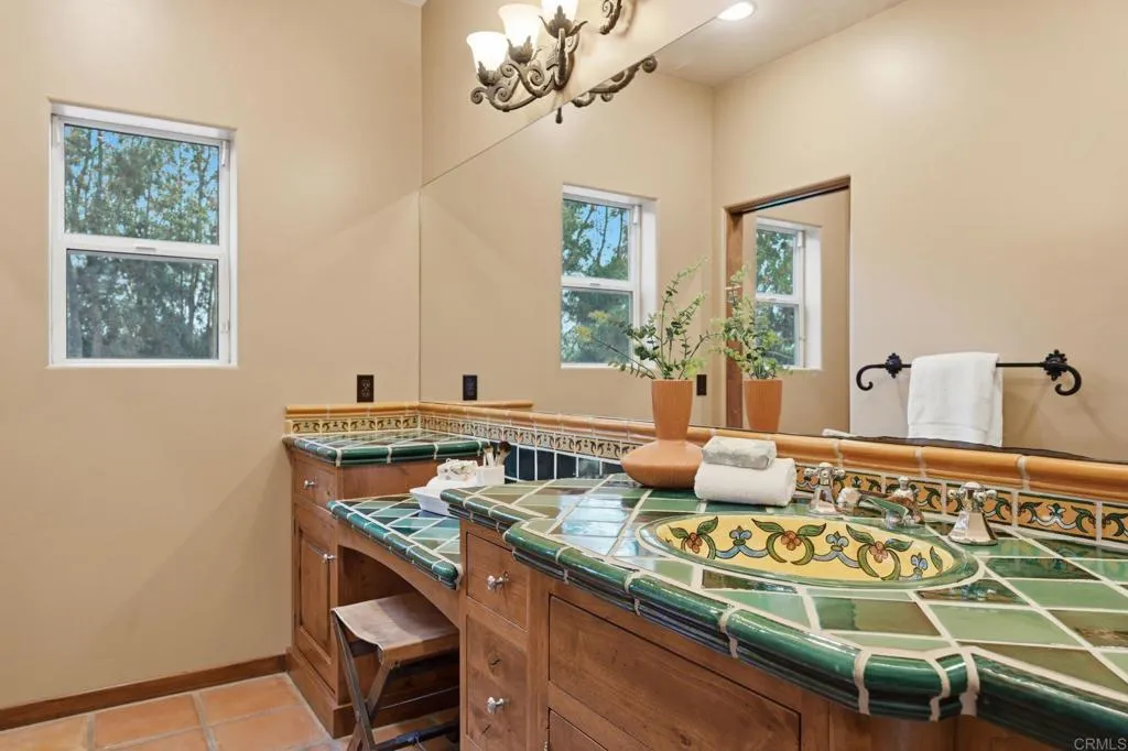 3244 Olivenhain Farms Rd.