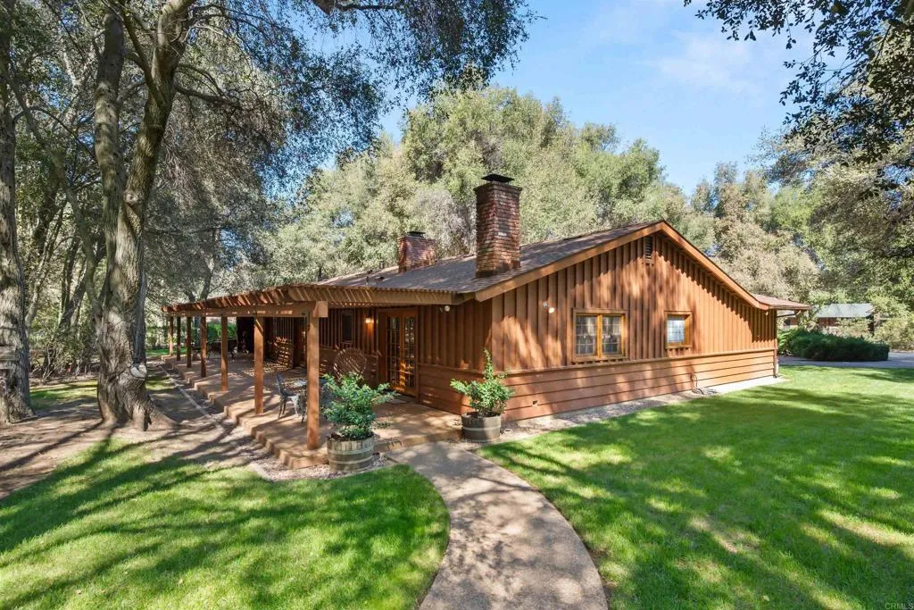 28973 Sequoia Road