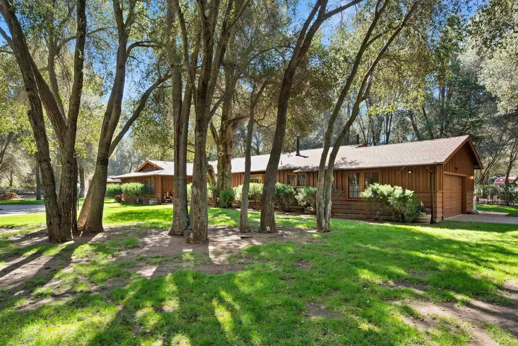 28973 Sequoia Road