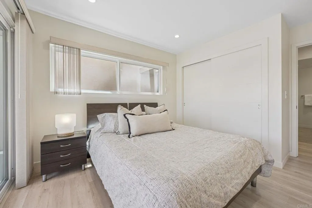 561 S Sierra Avenue Unit 34
