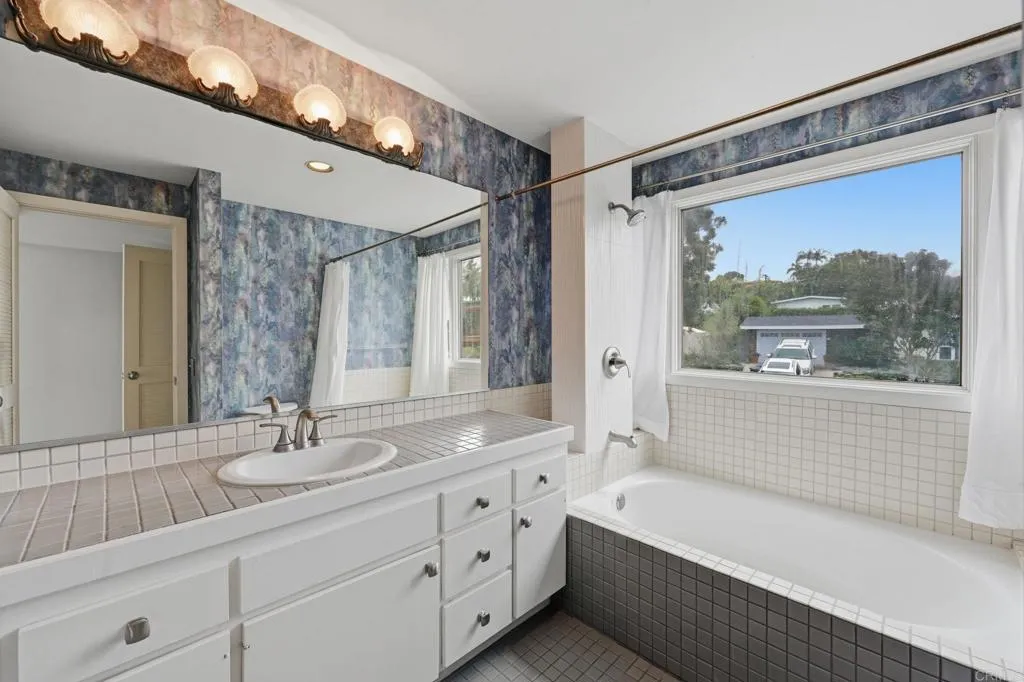 622 Kalamath Dr.