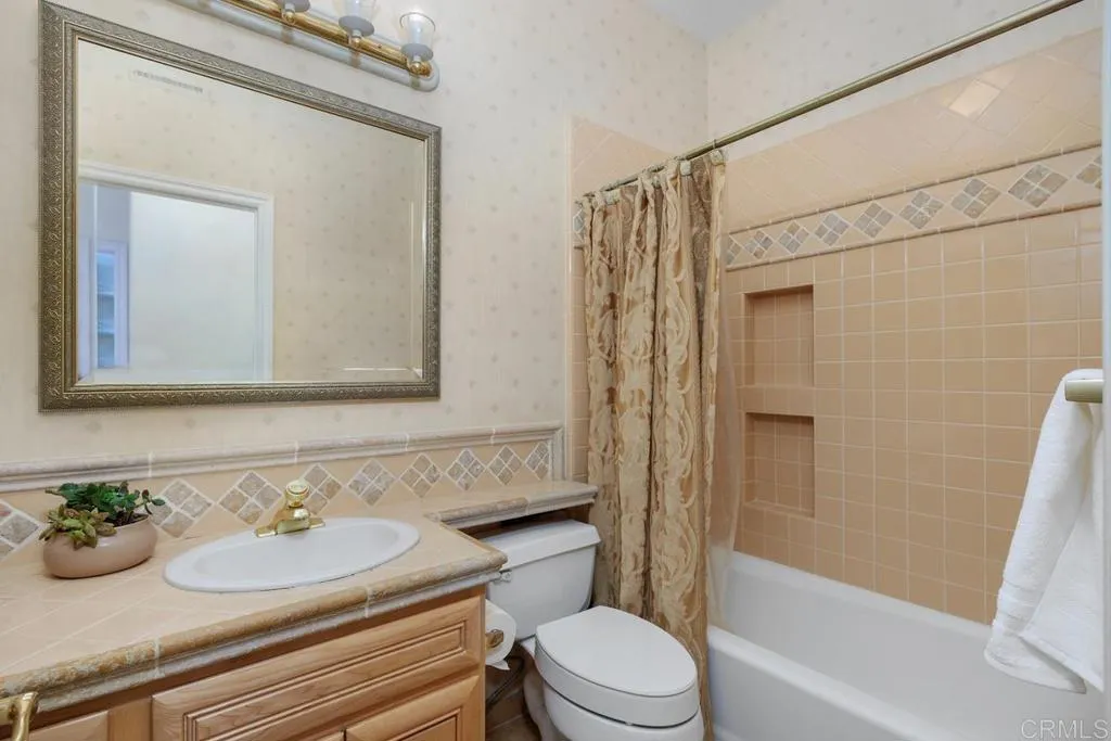 14042 Rue Monaco