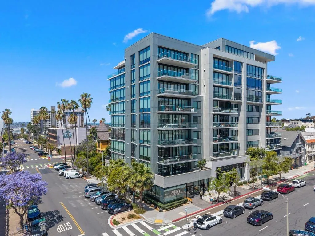 2604 5th Avenue Unit 702