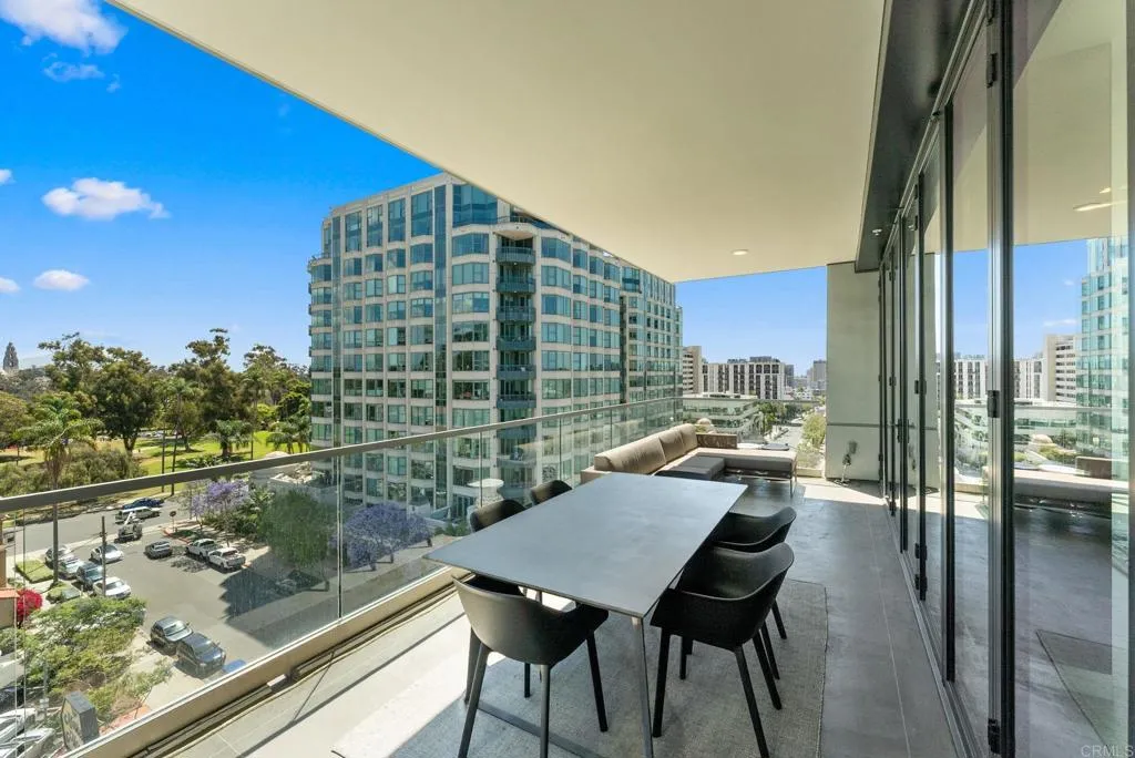 2604 5th Avenue Unit 702