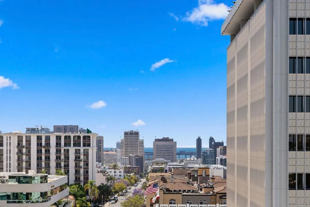 2604 5th Avenue Unit 702