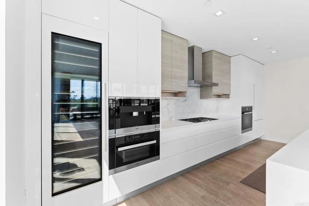 2604 5th Avenue Unit 702