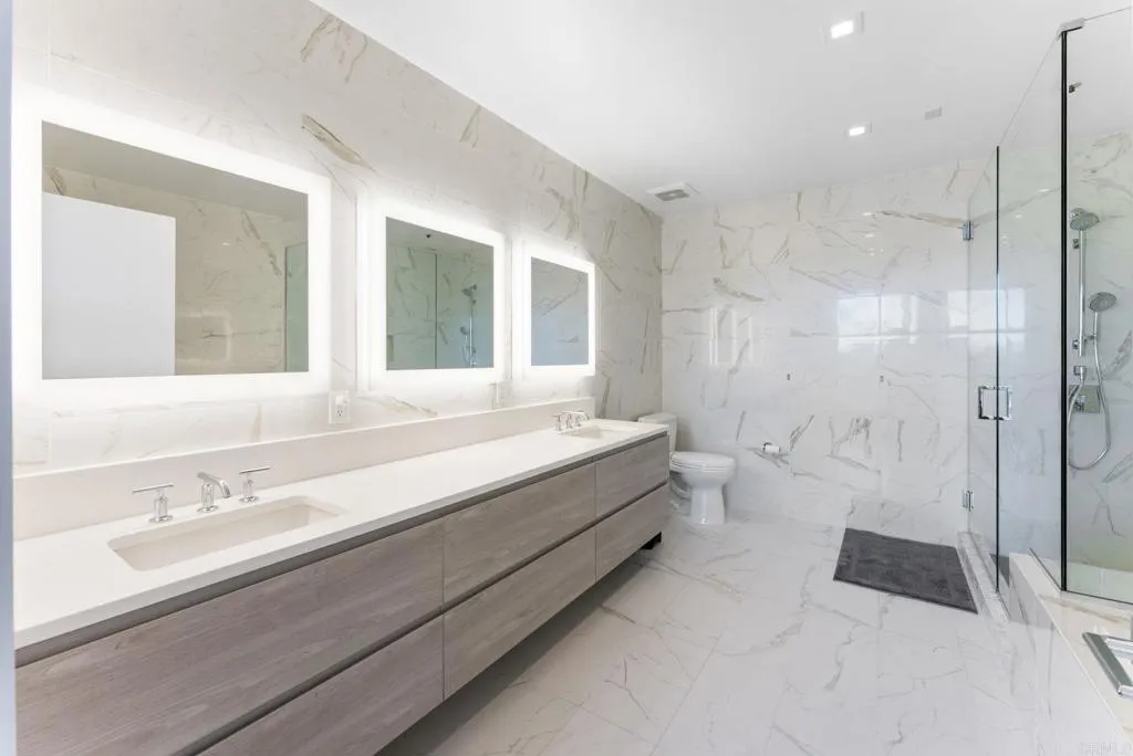 2604 5th Avenue Unit 702