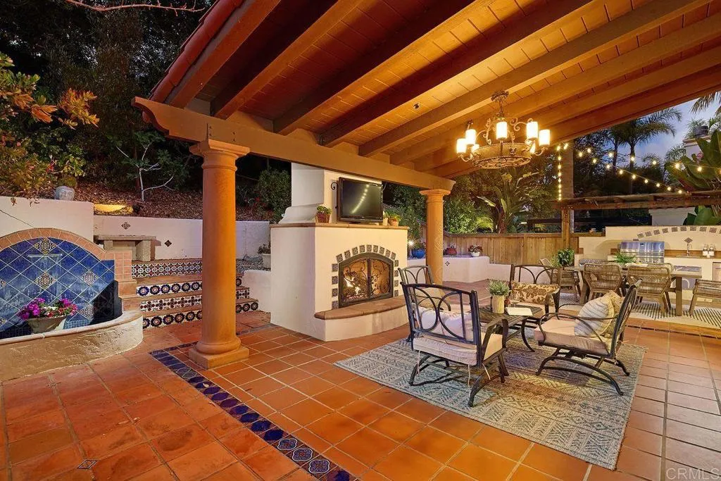 13512 Caminito Carmel
