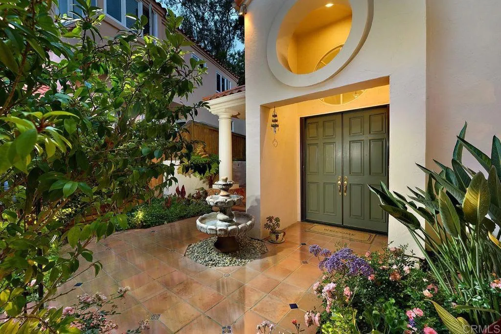 13512 Caminito Carmel