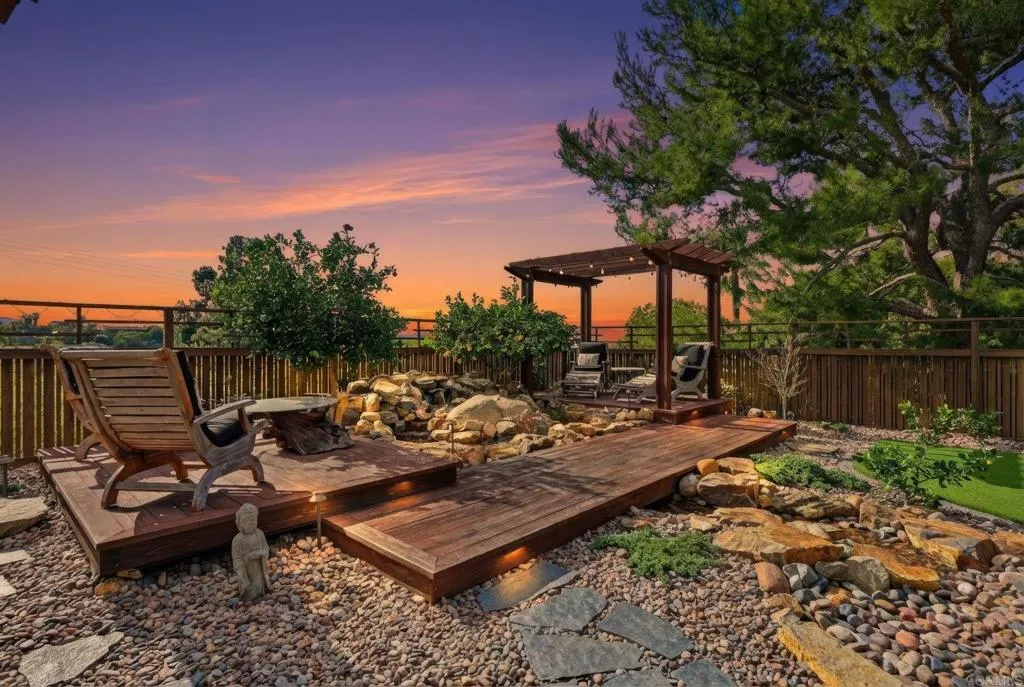 4711 Gabriel Way