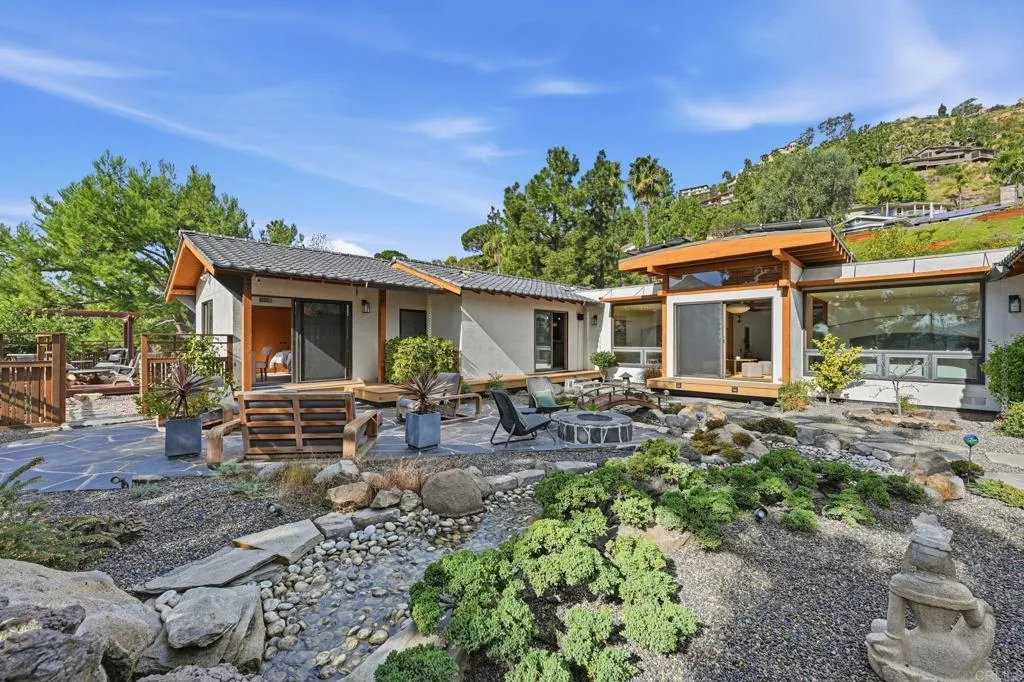 4711 Gabriel Way