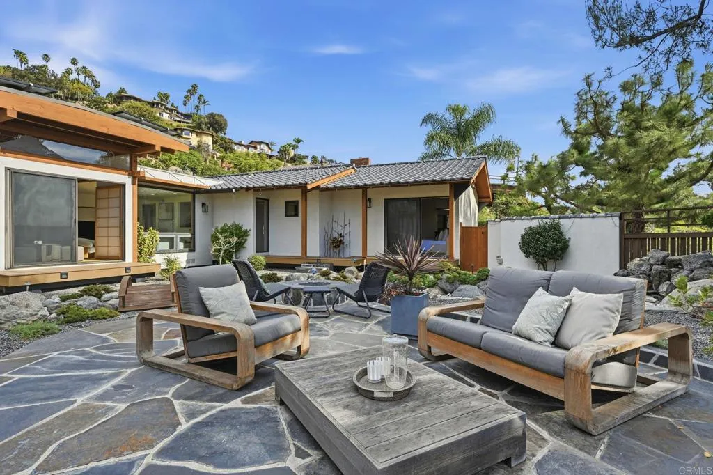 4711 Gabriel Way