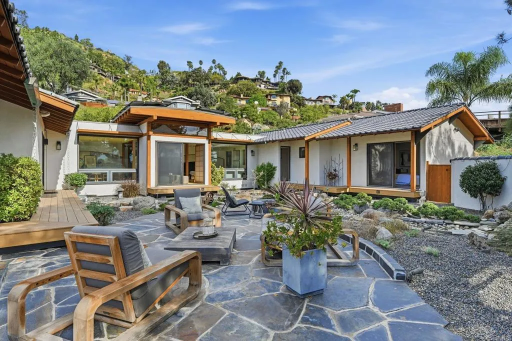 4711 Gabriel Way