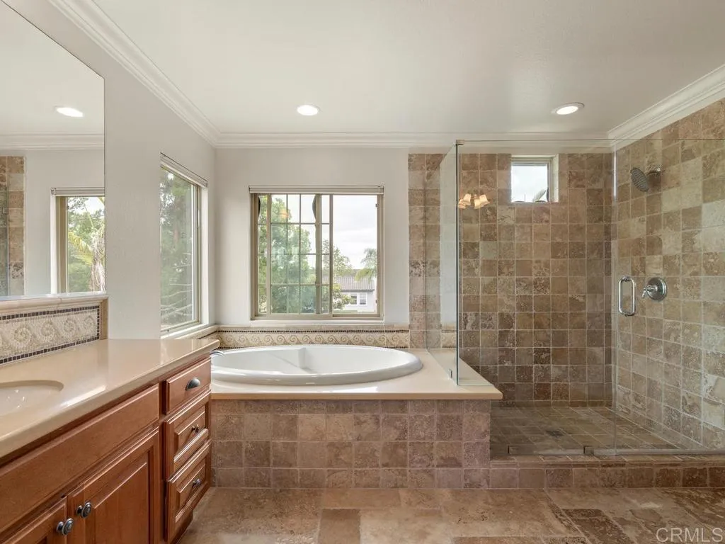 7225 Caribou Court