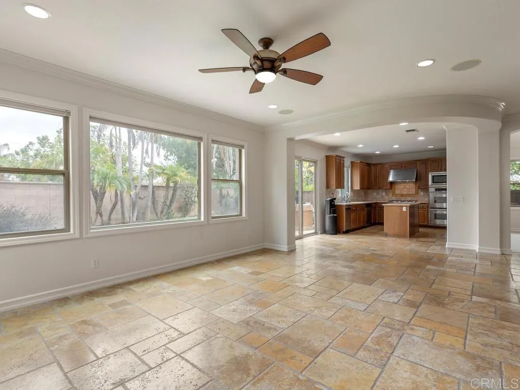 7225 Caribou Court