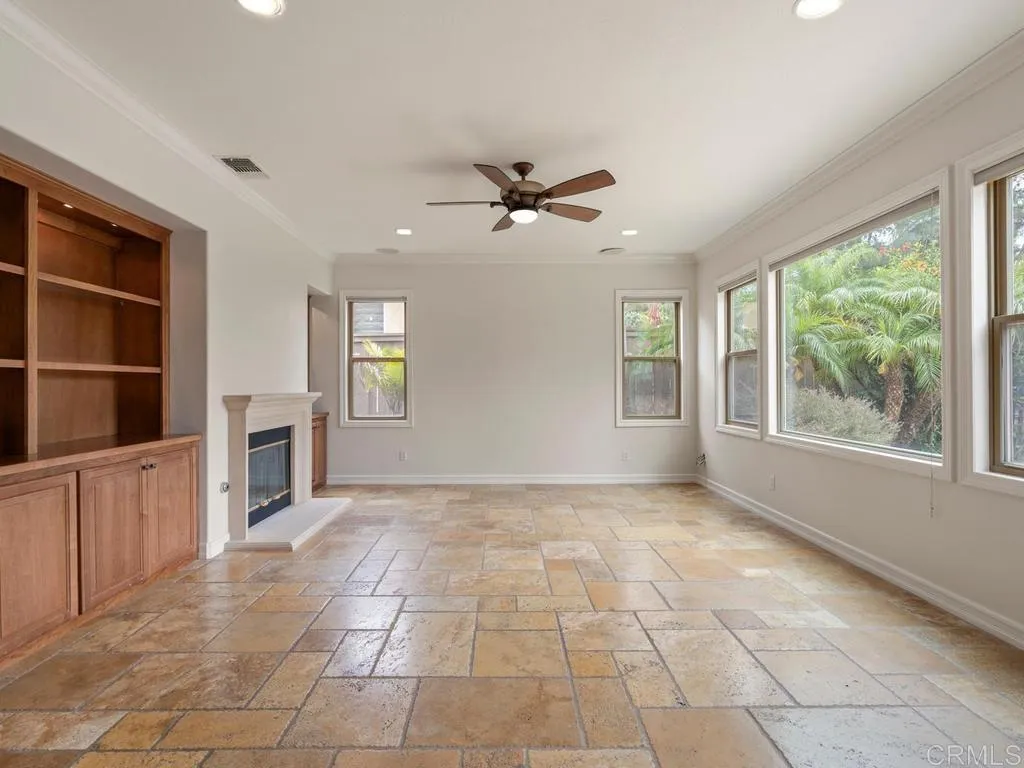 7225 Caribou Court