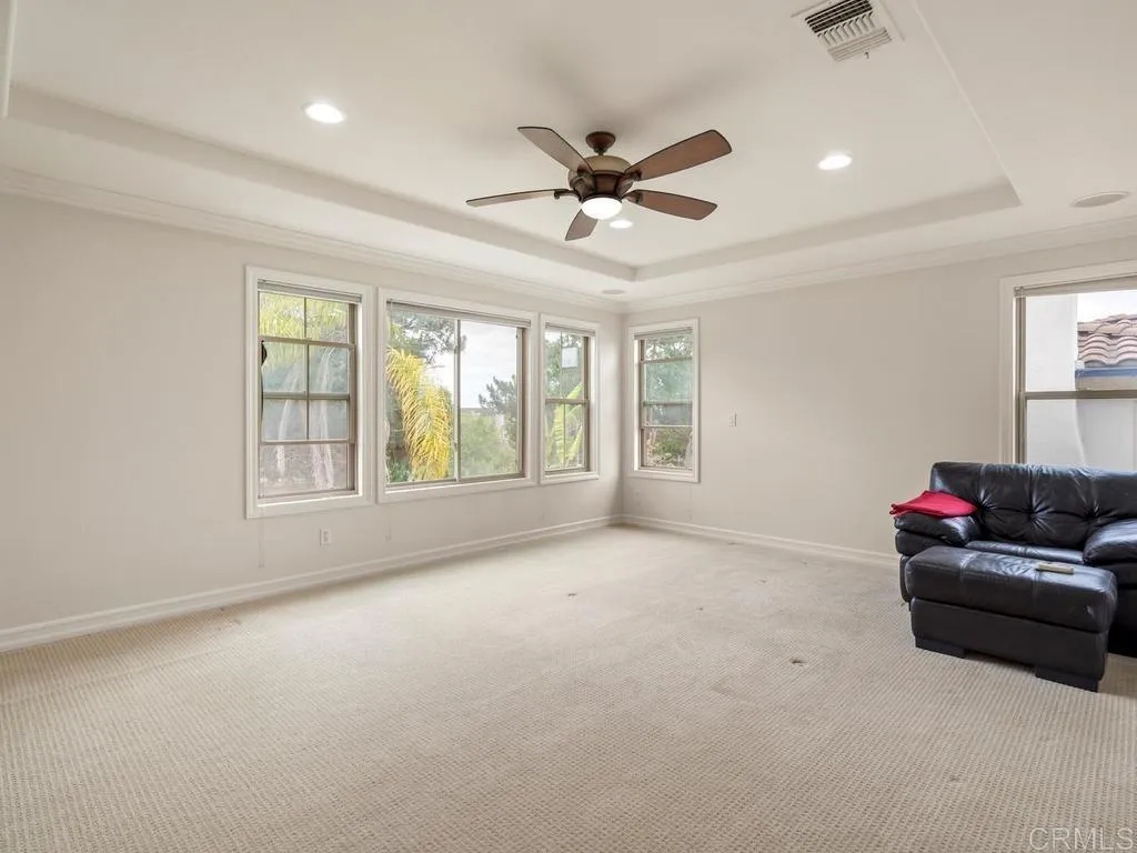 7225 Caribou Court