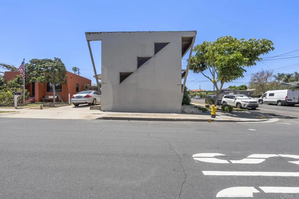 4597 Long Branch Avenue Unit 2