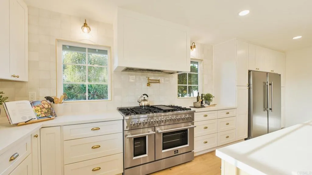 1520 Via Rancho Parkway