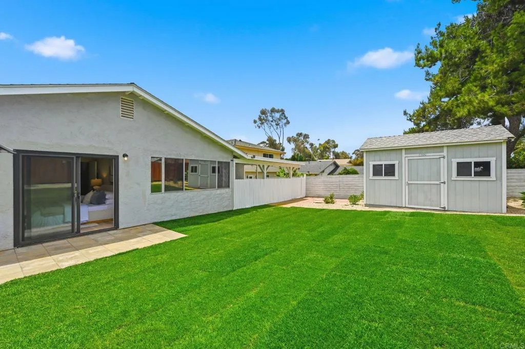 2202 Greenbrier Drive