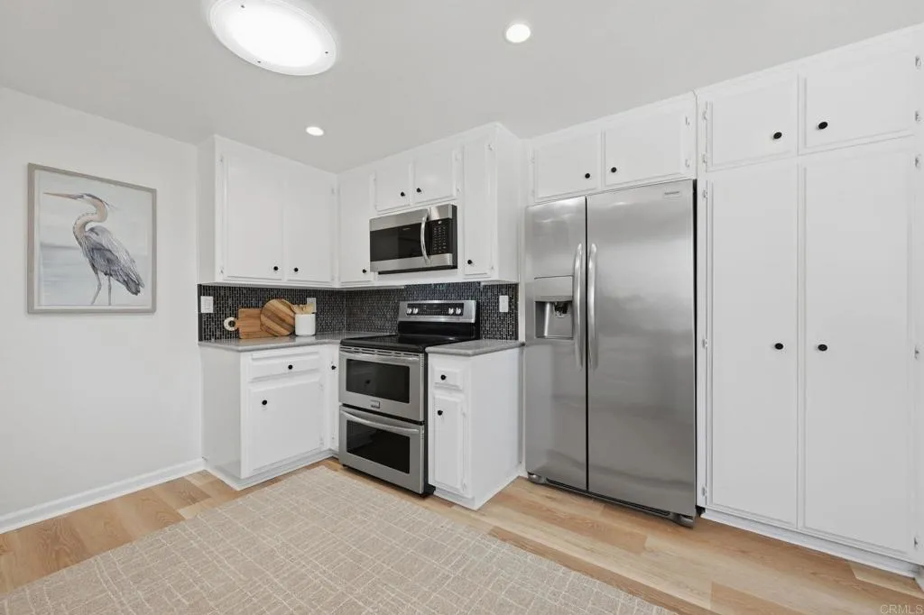 2202 Greenbrier Drive