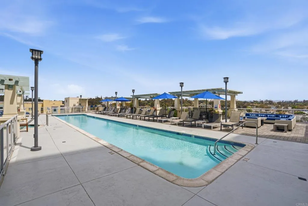 850 Beech St Unit 910