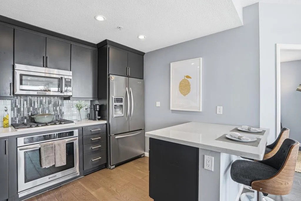 850 Beech St Unit 910