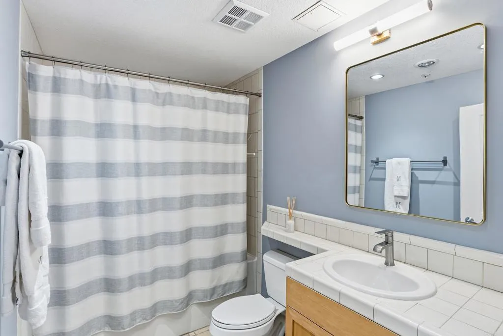 850 Beech St Unit 910